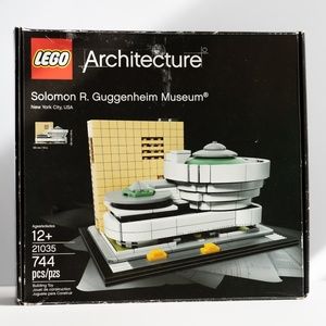 Lego Architecture Guggenheim Museum